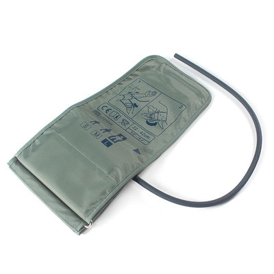 กล่อง Sphygmomanometer จิ้ม NIBP จิ้ม ผู้ใหญ่ขนาดใหญ่ กล่อง Sphygmomanometer กล่องเดียว 22-42cm
