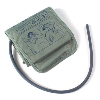 กล่อง Sphygmomanometer จิ้ม NIBP จิ้ม ผู้ใหญ่ขนาดใหญ่ กล่อง Sphygmomanometer กล่องเดียว 22-42cm